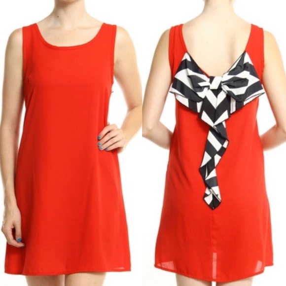 Auditions // Red dress with pretty bow on back❤️🤍 - Picture 2 of 8